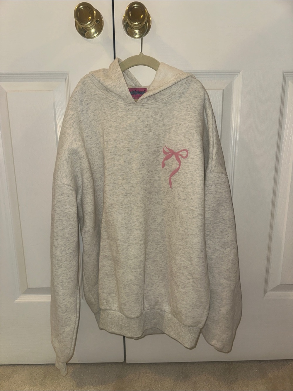 Edikted bow sweater
